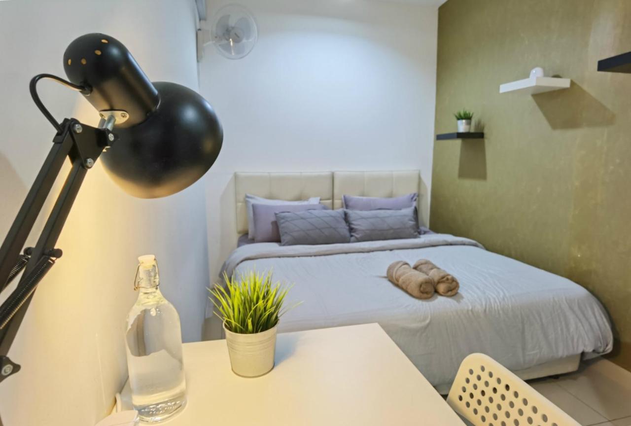 2 bedroom apartment - MyCrib Neocyber Cyberjaya Exteriör bild